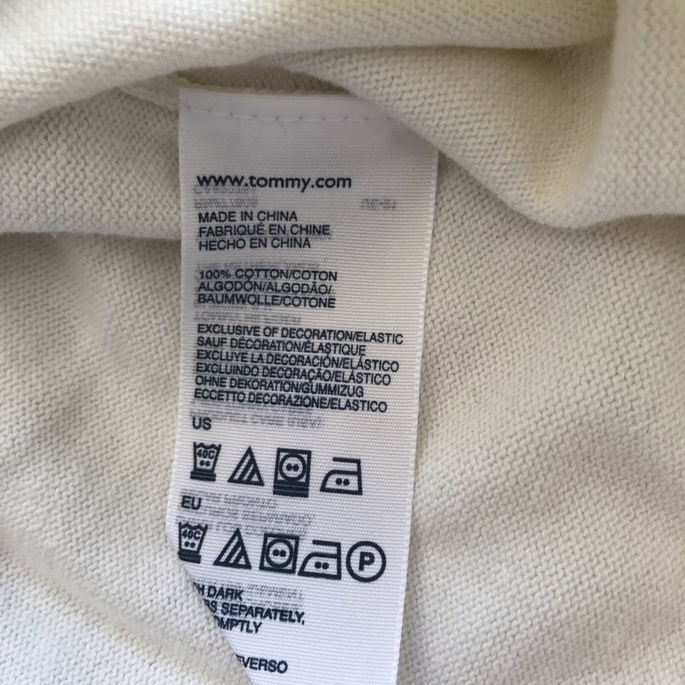 New Tommy Hilfiger Argyle Sweater Vest - Picture 5 of 5